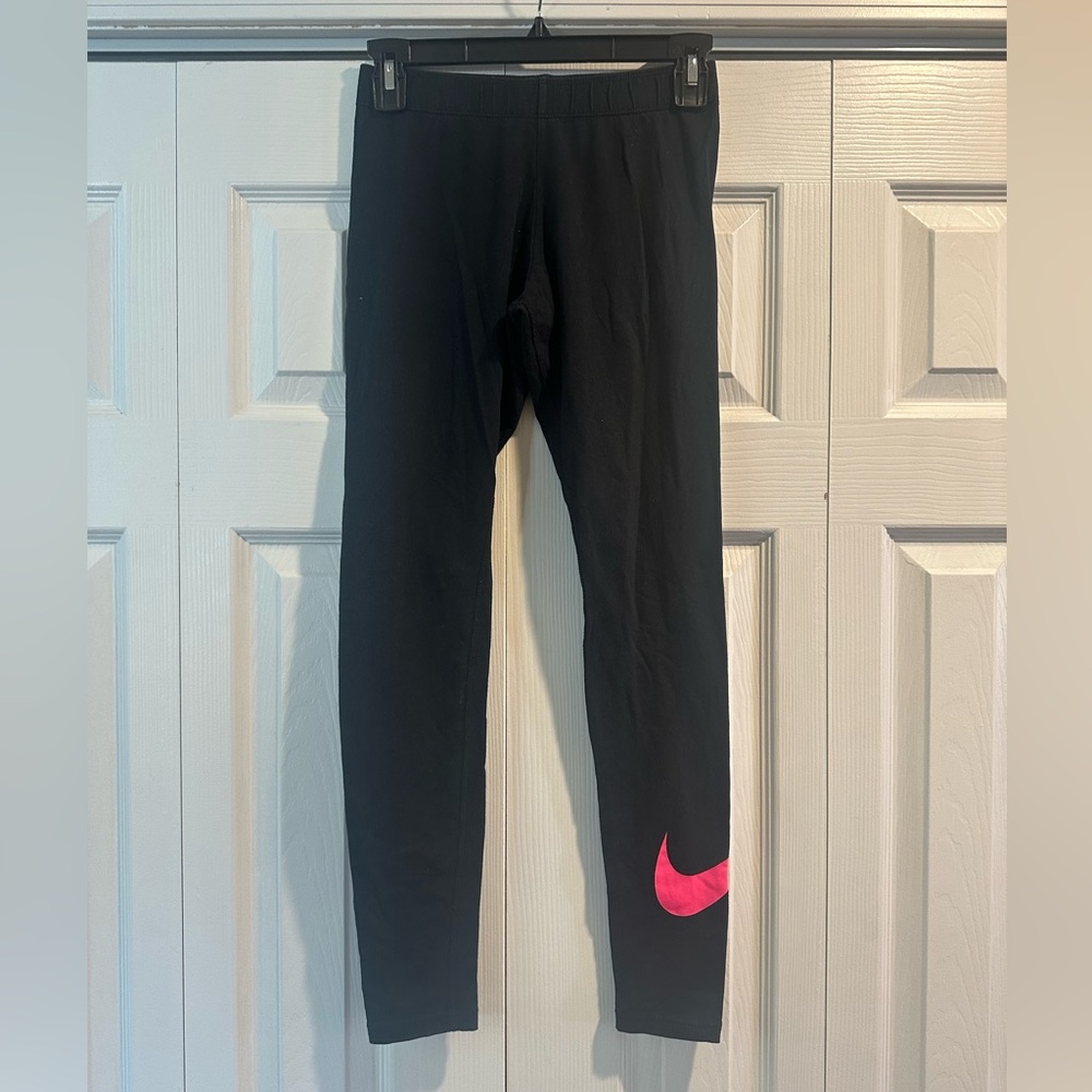 Nike Black/Pink Leggings
